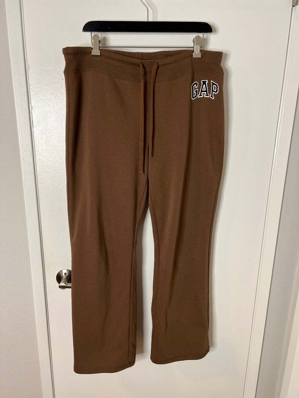 Gap Women's Heritage Boot Logo Sweatpants Brown ~ Size L